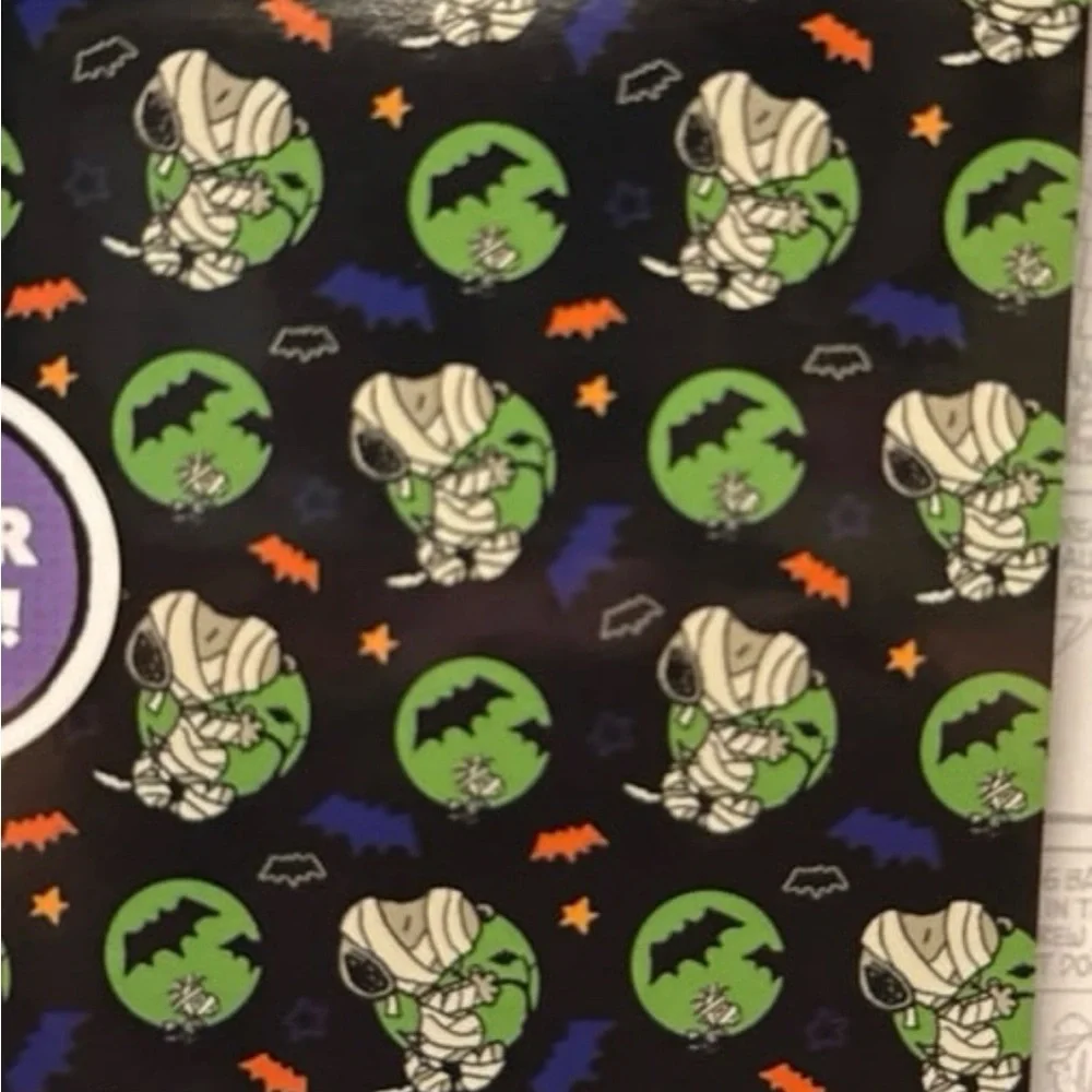 Halloween Peanuts Snoopy Mummy Black Neon Green blanket throw